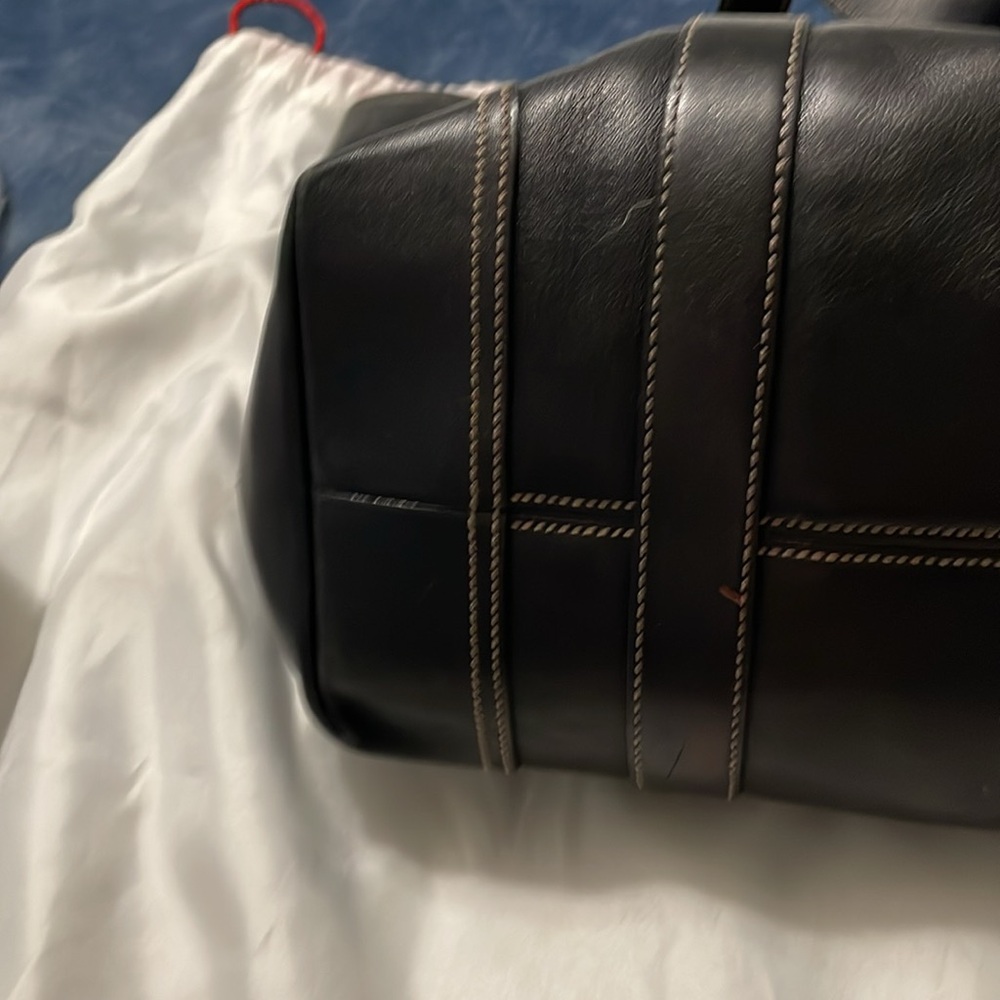Coach Satchel - Picture 9 of 12